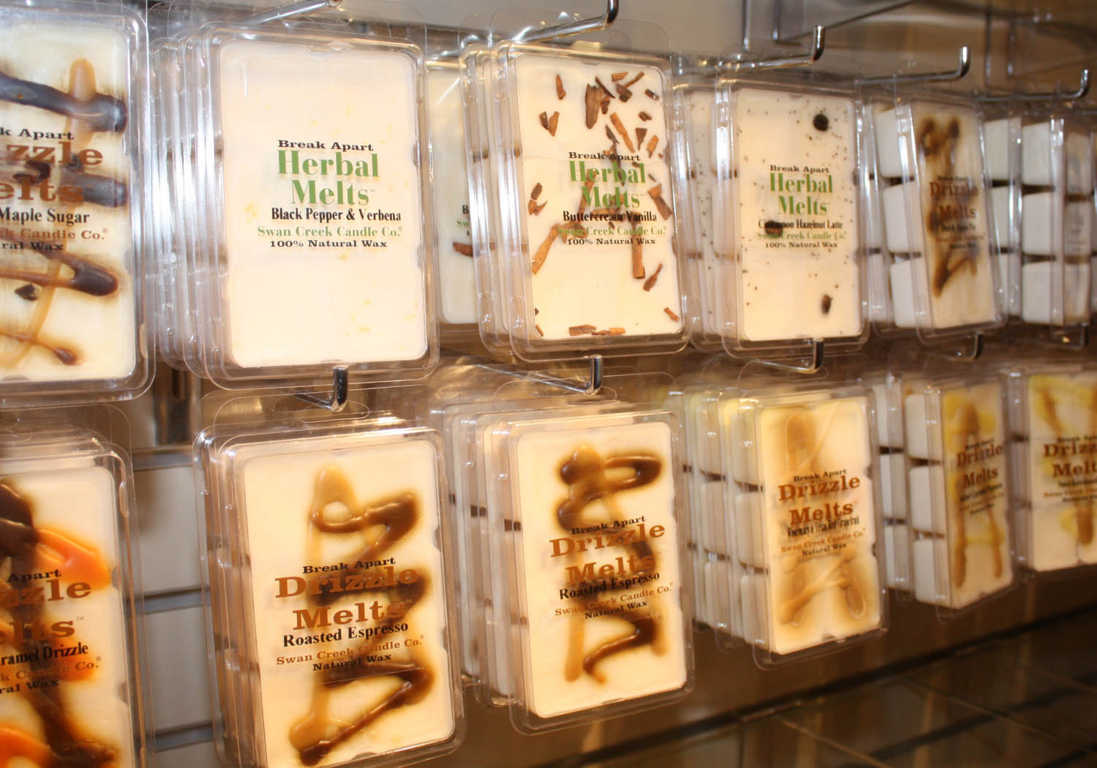 Candles/Accessories at the Mon Health Medical Center Gift Shop Mon